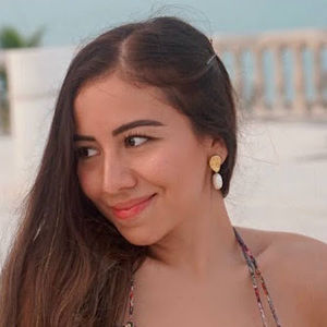 Meet your Posher, Ana